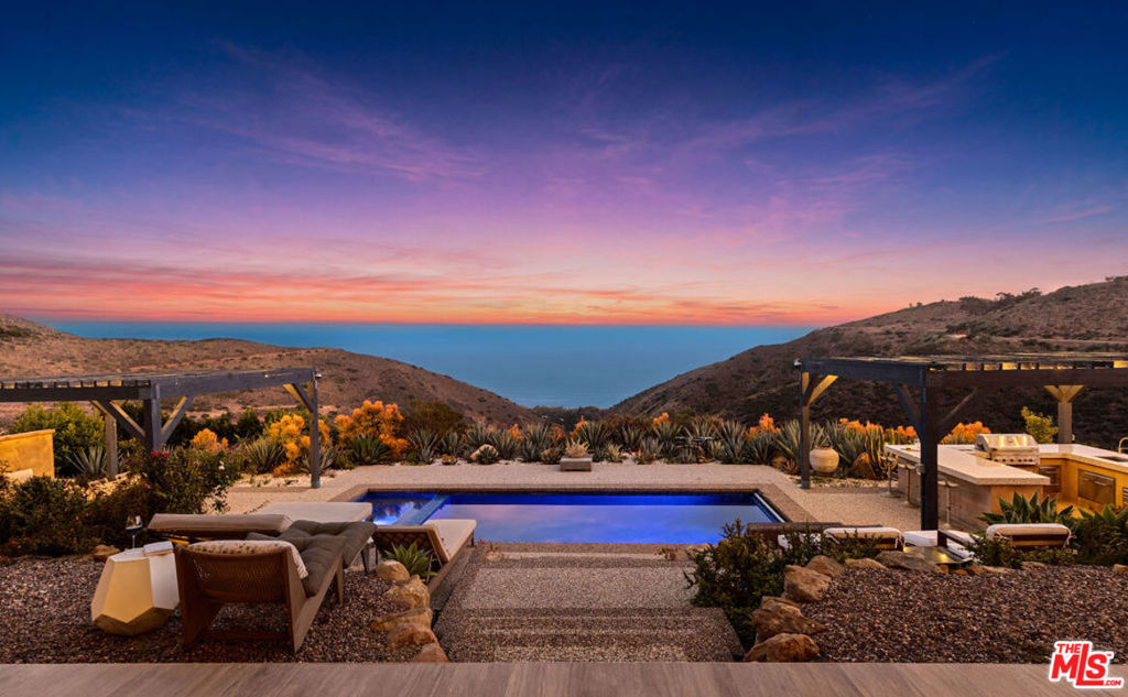 10715 Yerba Buena Road Property Photo 35
