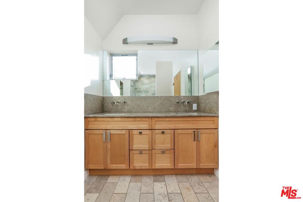 2024 Allesandro Street 2 Property Photo 18