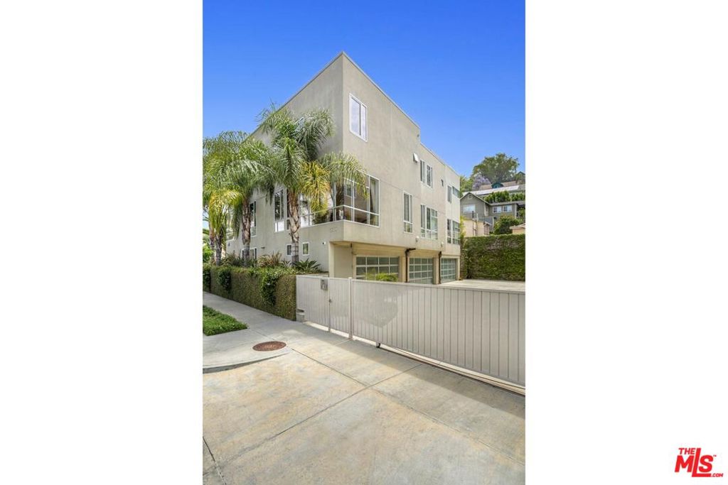 2024 Allesandro Street 2 Property Photo 28