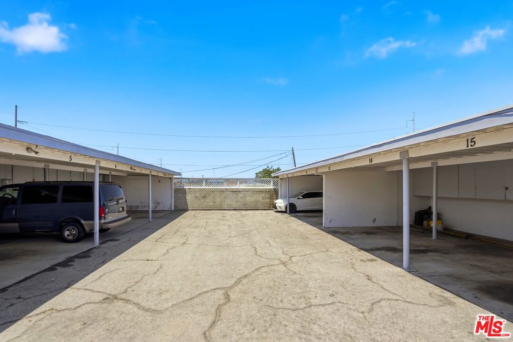 17220 Grevillea Avenue Property Photo 11