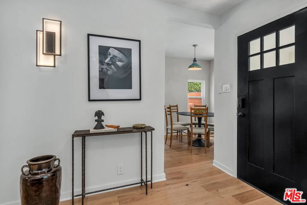 2015 Malcolm Avenue Property Photo 4