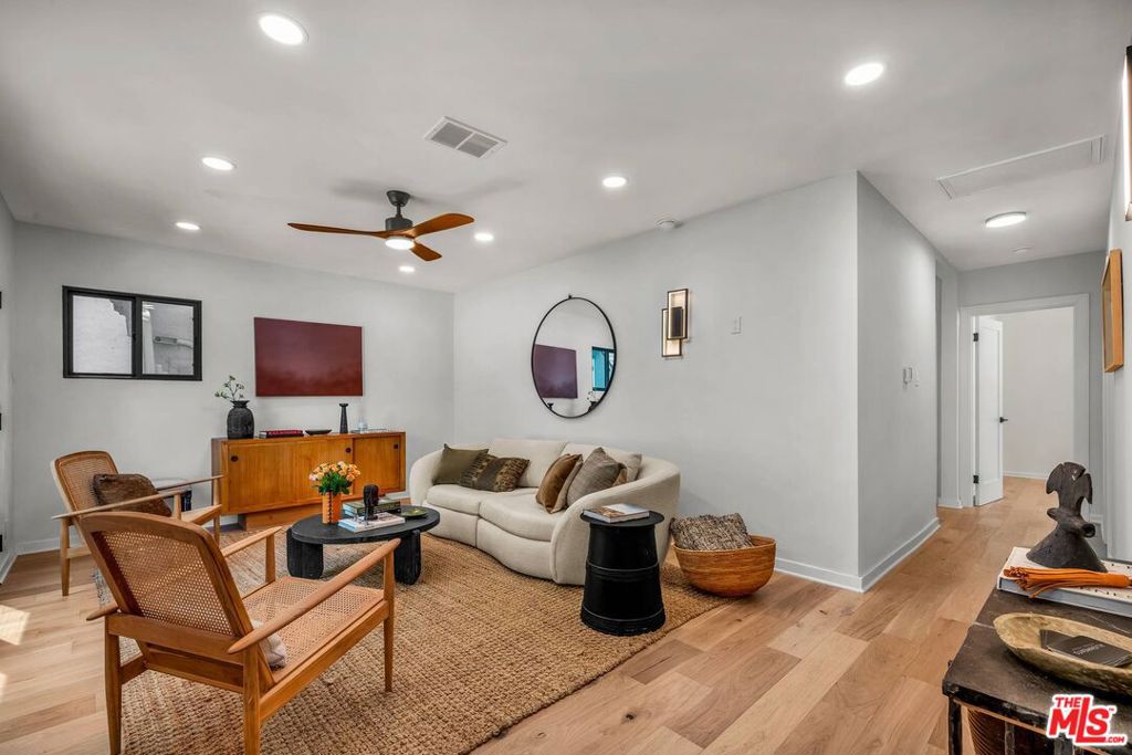 2015 Malcolm Avenue Property Photo 5