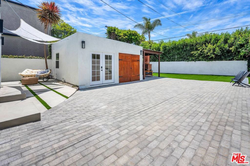 2015 Malcolm Avenue Property Photo 27