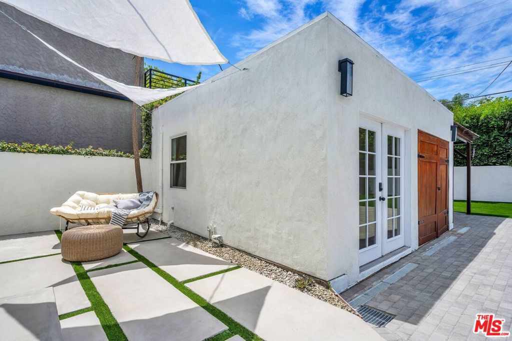 2015 Malcolm Avenue Property Photo 28