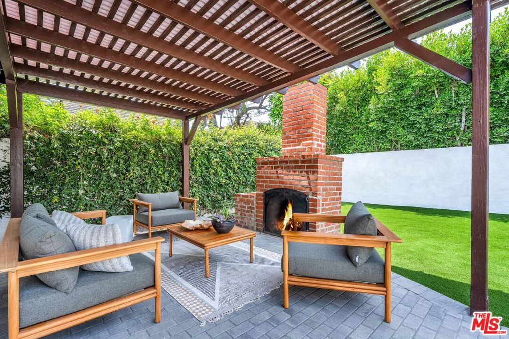2015 Malcolm Avenue Property Photo 32