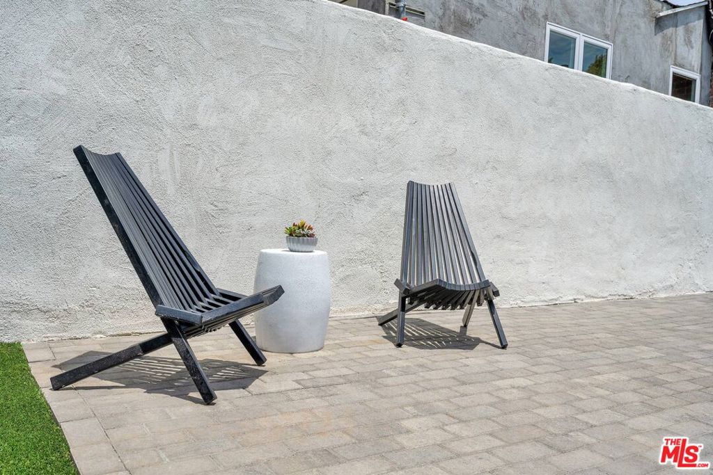 2015 Malcolm Avenue Property Photo 35
