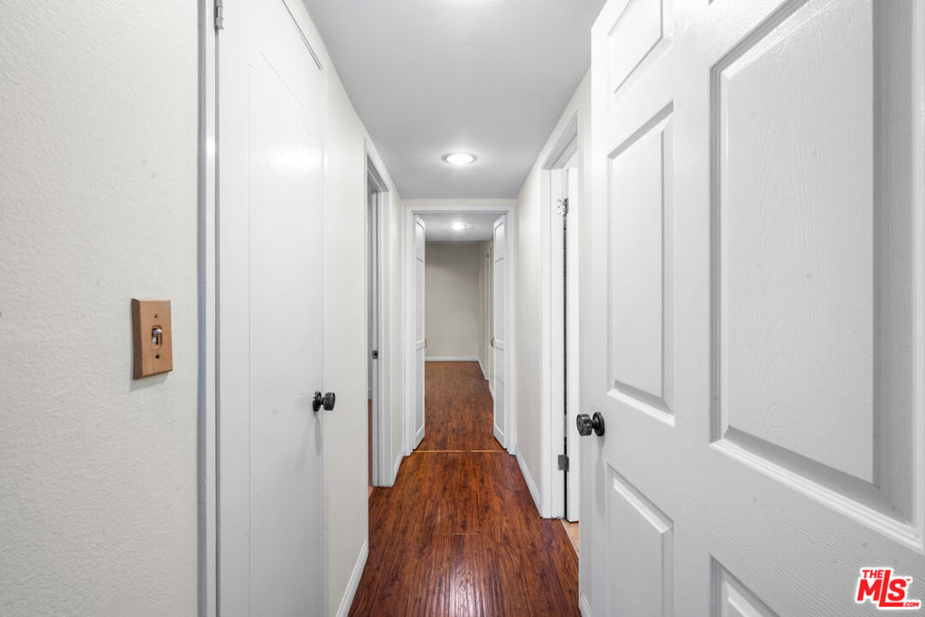 822 S Windsor Boulevard 102 Property Photo 24