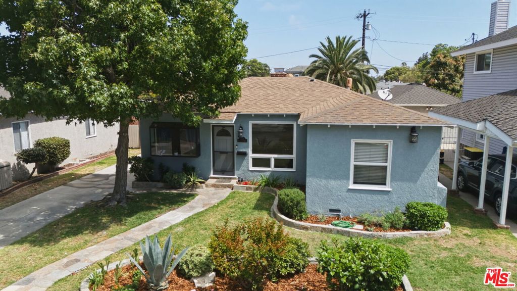 801 W Columbia Street Property Photo 3