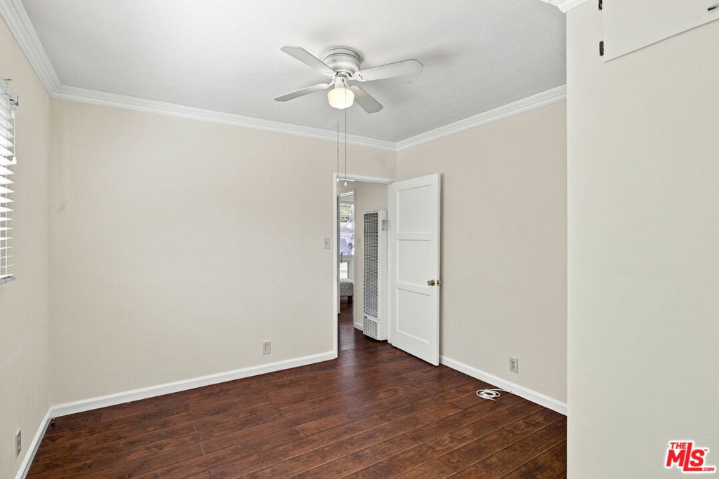 801 W Columbia Street Property Photo 24