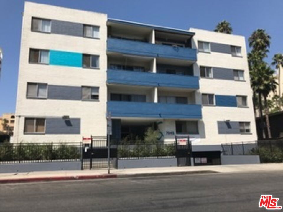 7045 Hawthorn Avenue 203 Property Photo 1