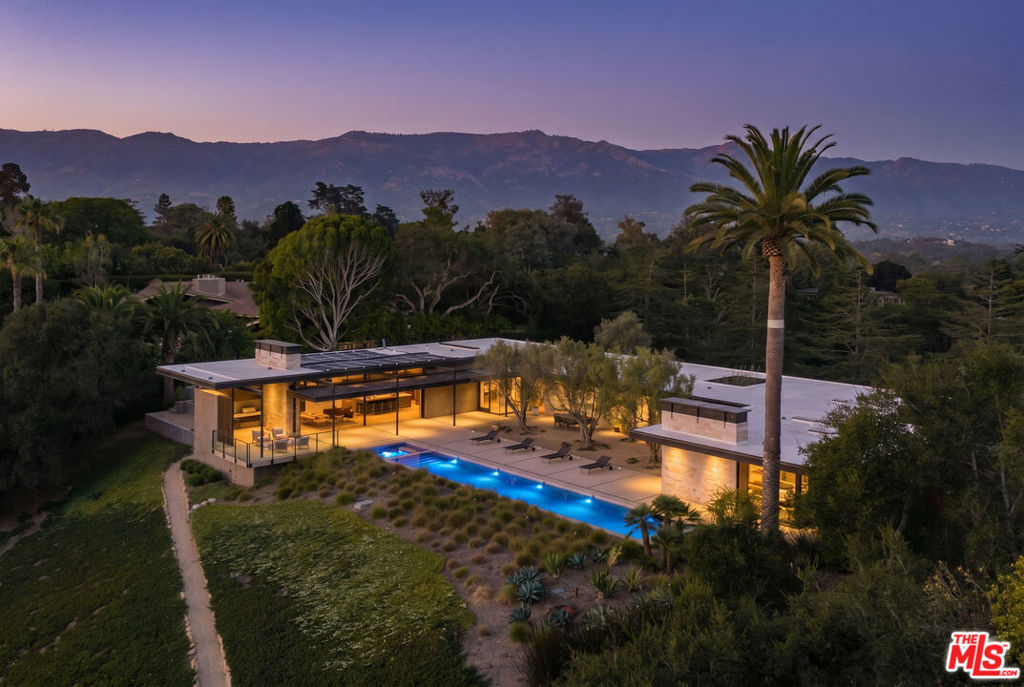 1045 Via Tranquila Property Photo 1