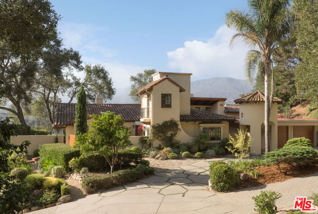 4585 Vieja Drive Property Photo 1
