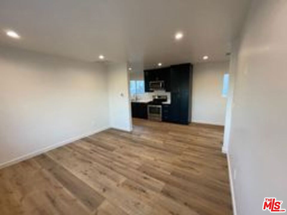 821 N Harvard Boulevard Property Photo 6
