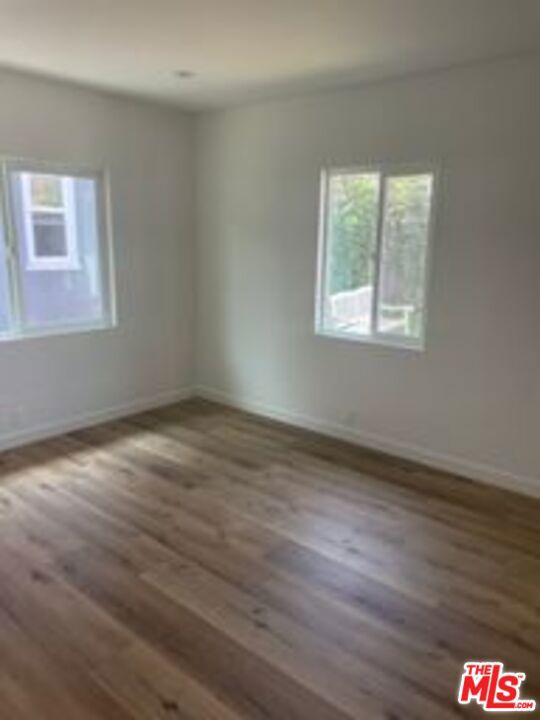 821 N Harvard Boulevard Property Photo 16