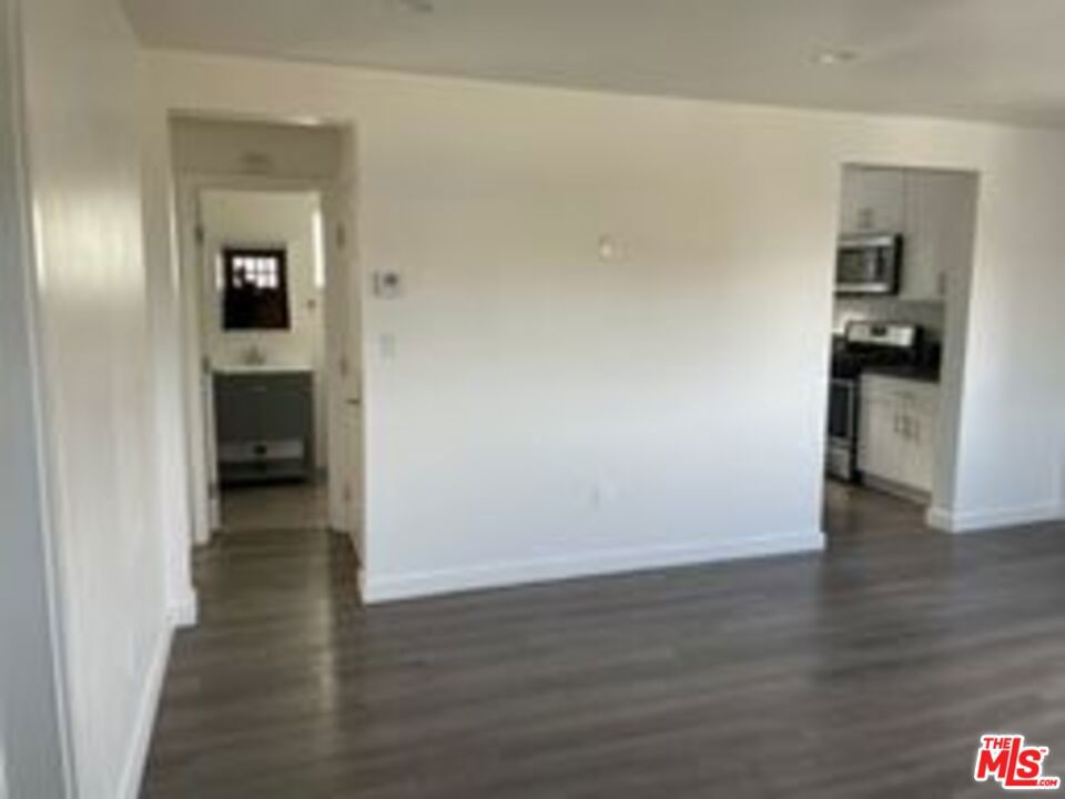 821 N Harvard Boulevard Property Photo 18