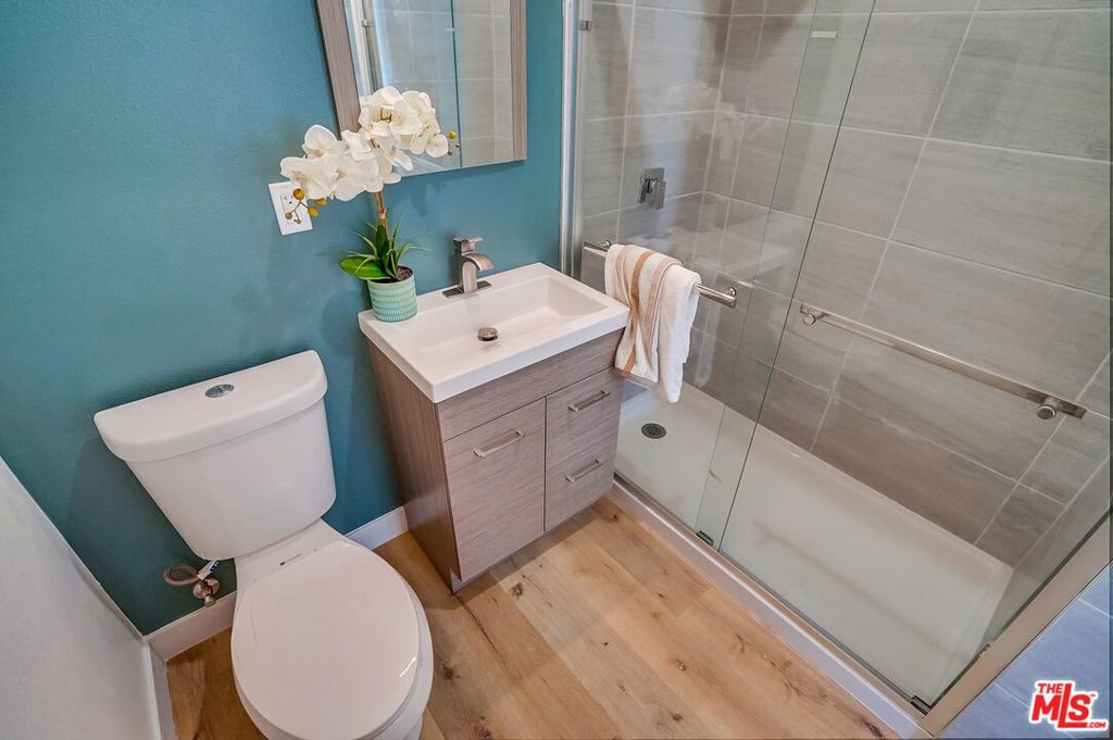 1208 Daisy Avenue Property Photo 15