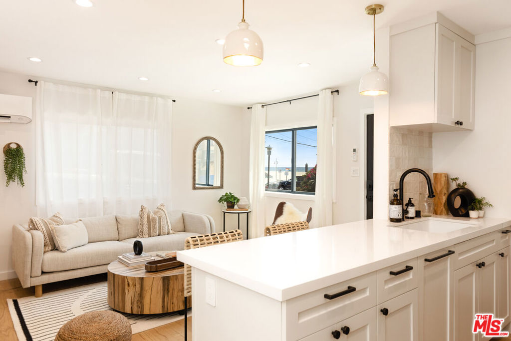 17 Sunset Avenue 1 Property Photo 1