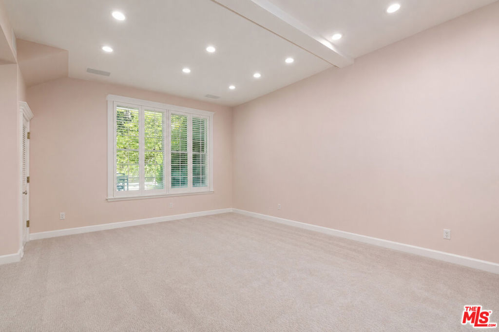 1519 Schuyler Road Property Photo 37