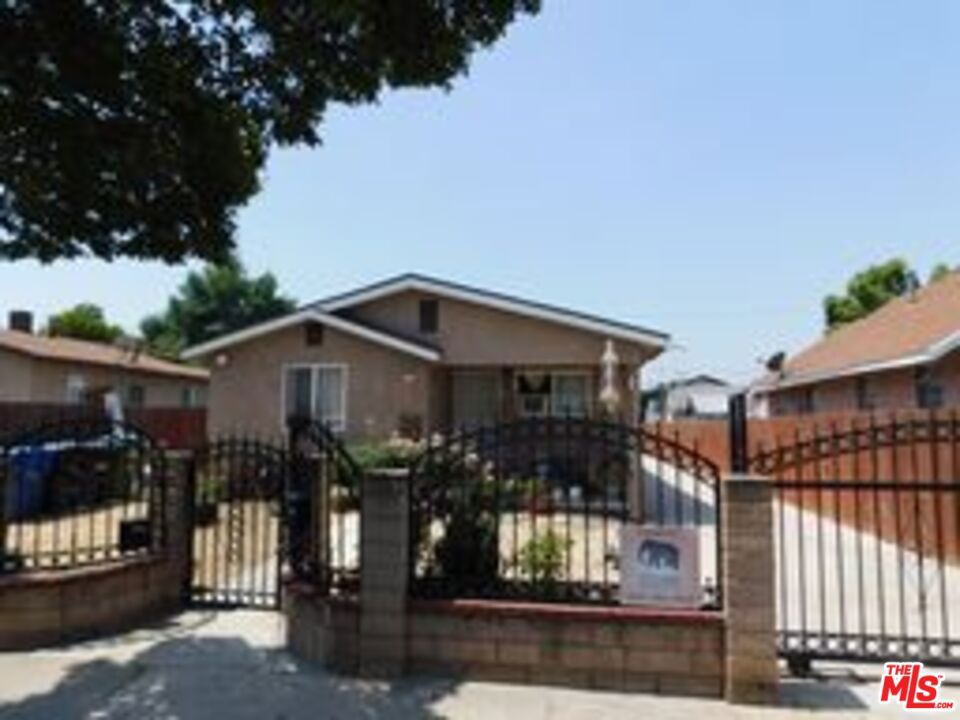 2746 Wabash Avenue Property Photo 3