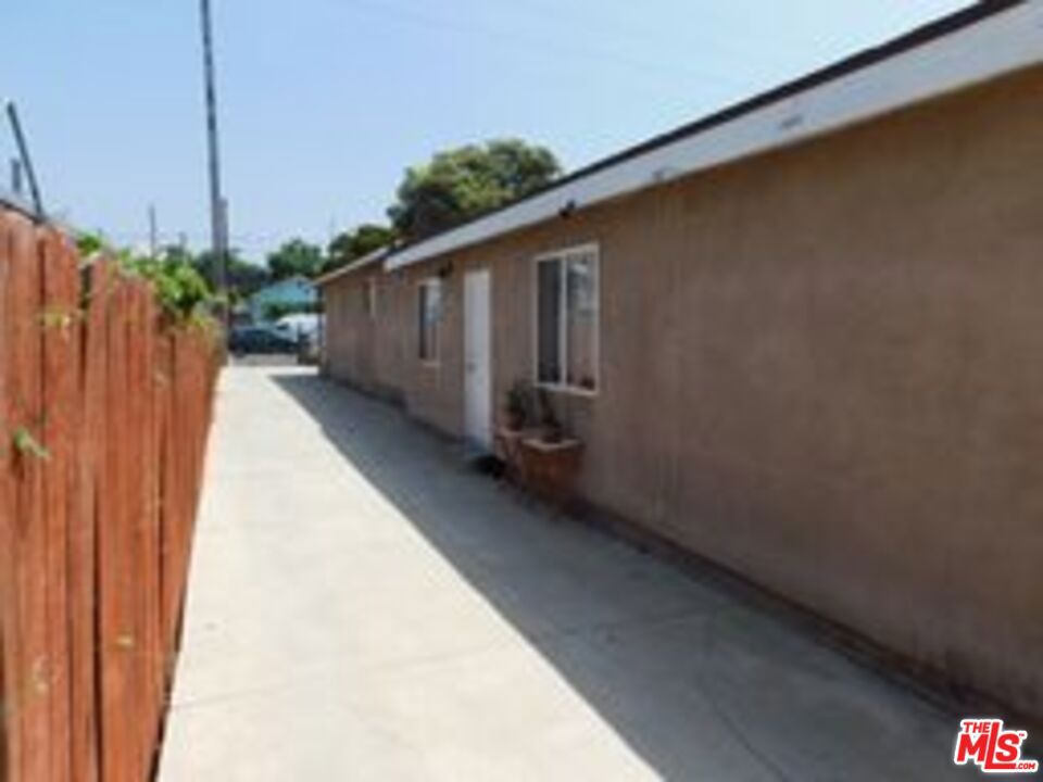 2746 Wabash Avenue Property Photo 8