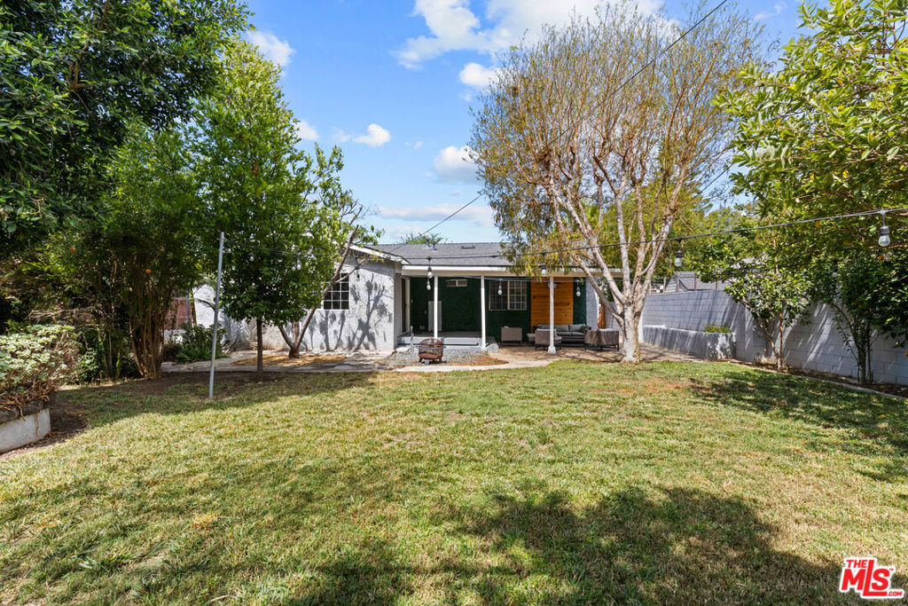 7048 Zelzah Avenue Property Photo 31