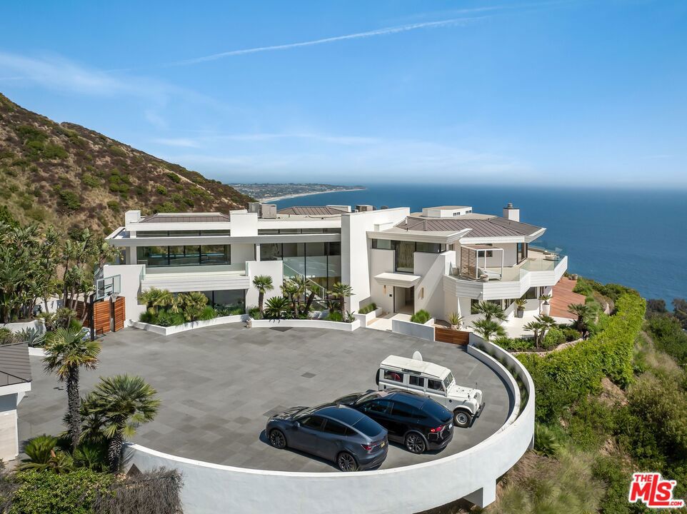 4310 Encinal Canyon Road Property Photo 1
