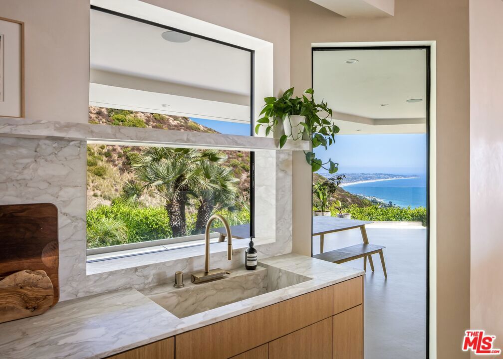 4310 Encinal Canyon Road Property Photo 14
