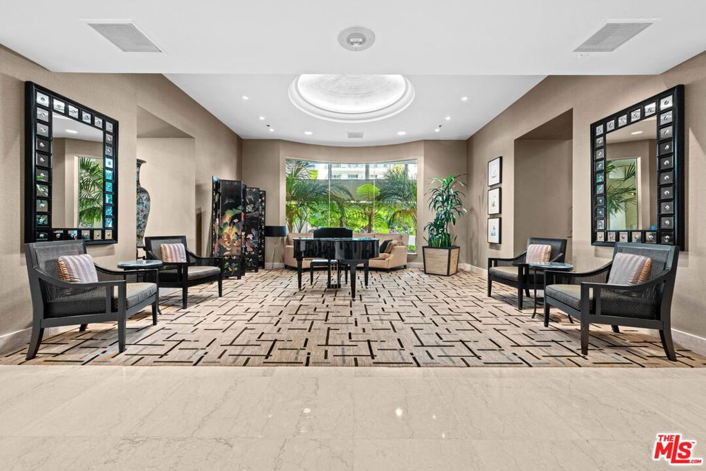 10724 Wilshire Boulevard 1001 Property Photo 12