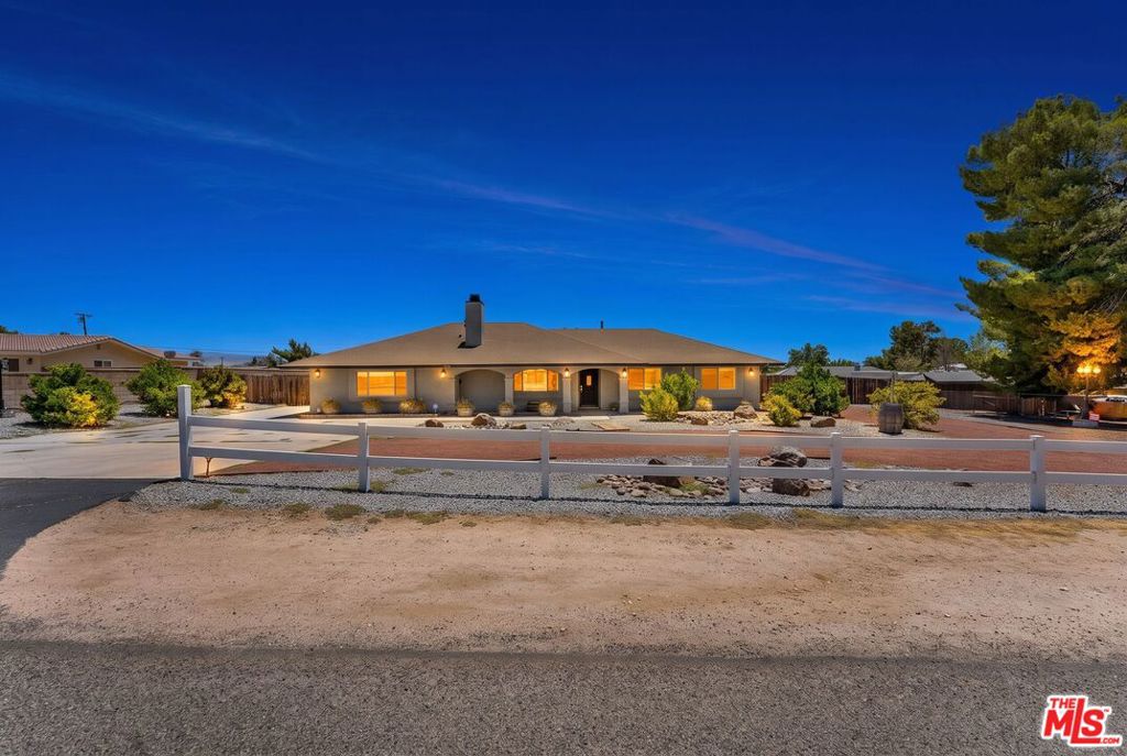 15361 Mondamon Road Property Photo 2