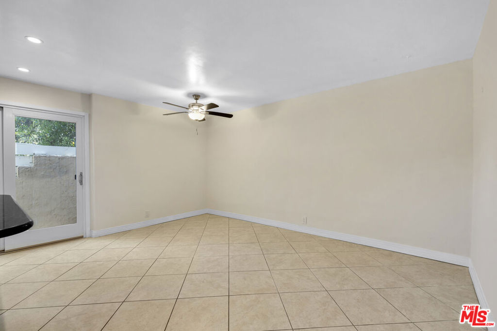 8824 Wonderland Avenue Property Photo 7