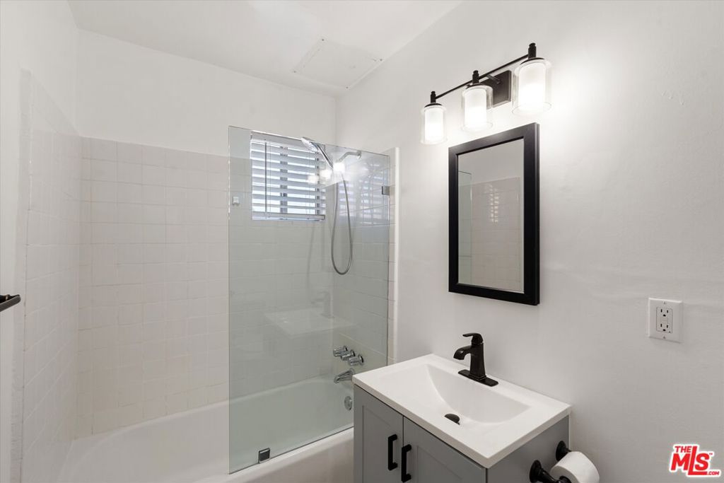 1904 11th Street 8 Property Photo 9