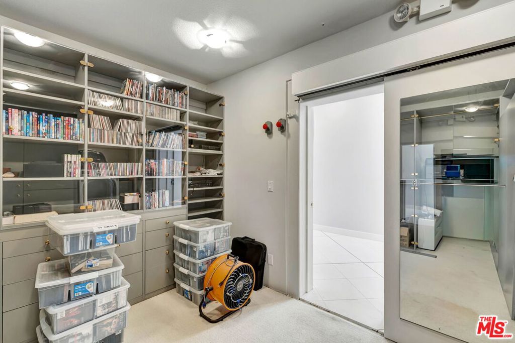 1 Von Dehn Road Property Photo 56