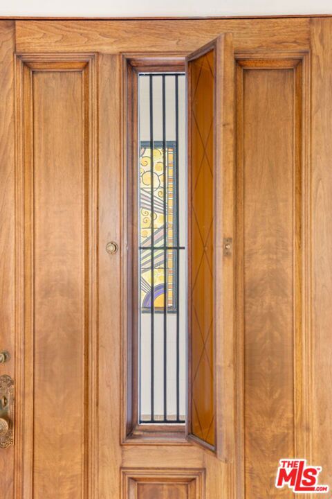 191 S Hudson Avenue Property Photo 12