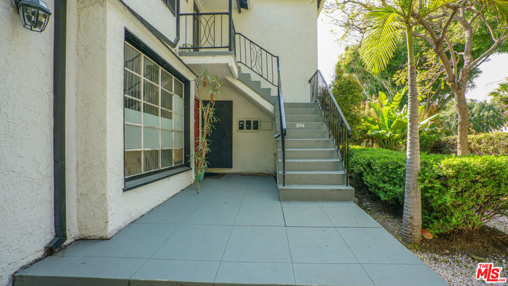 6112 Saturn Street Property Photo 4