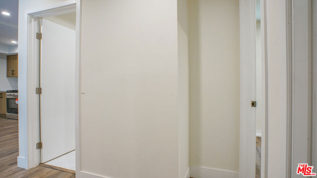 6112 Saturn Street Property Photo 33