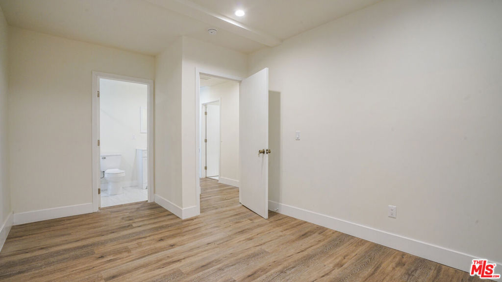 6112 Saturn Street Property Photo 35