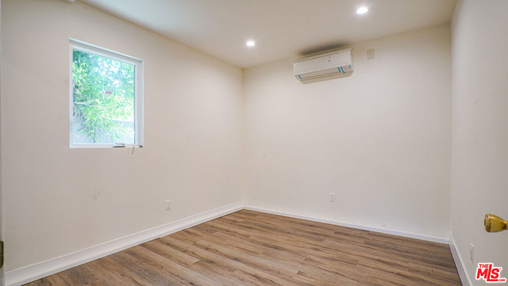6112 Saturn Street Property Photo 39