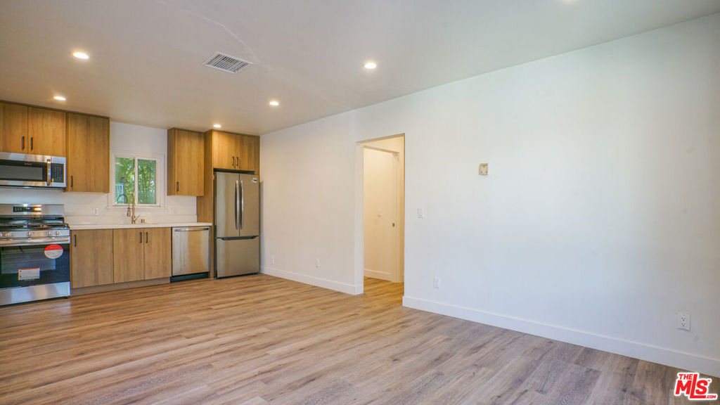 6112 Saturn Street Property Photo 46