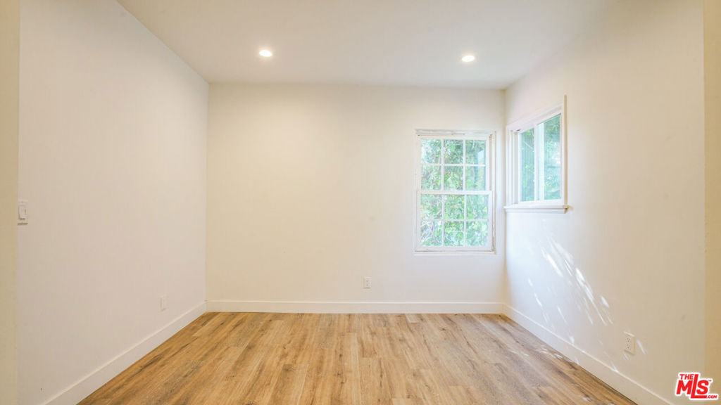 6112 Saturn Street Property Photo 56