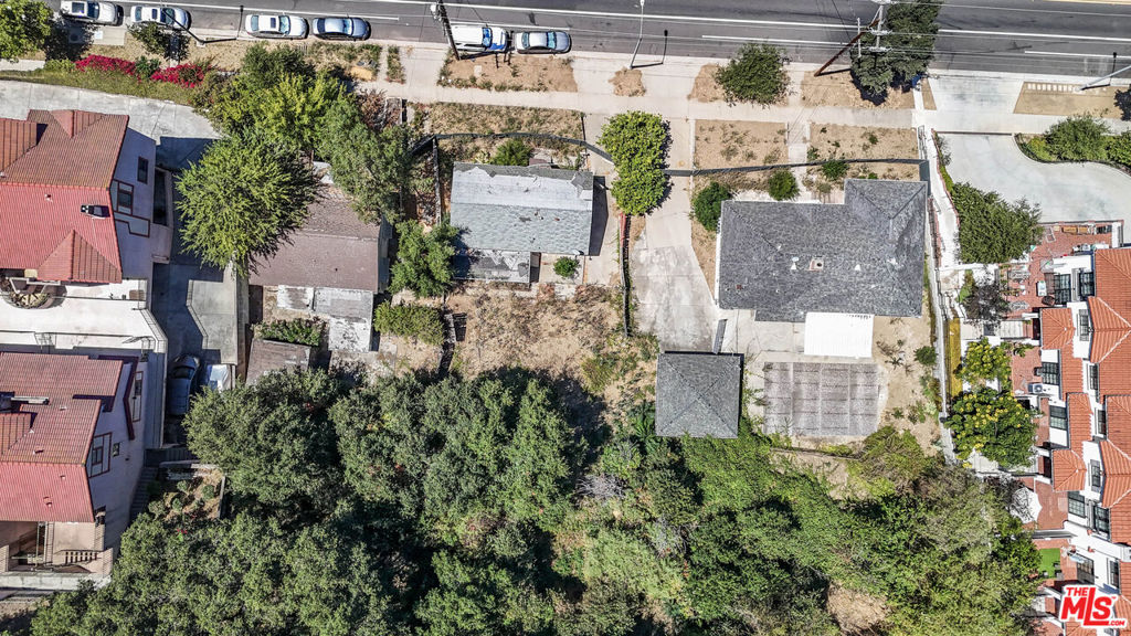185 Monterey Road Property Photo 10