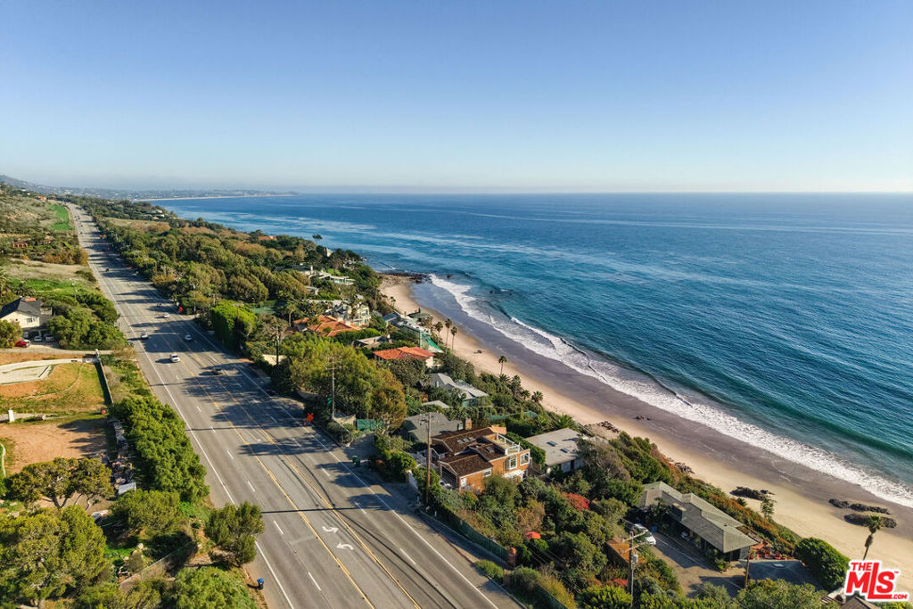 33398 Pacific Coast Highway Property Photo 17