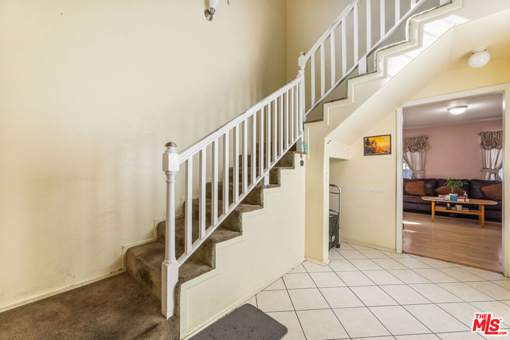 3340 Gleason Avenue Property Photo 6