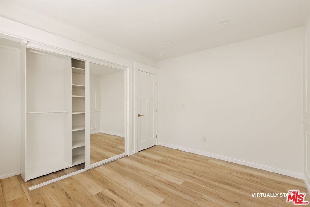 1466 Manhattan Beach Boulevard 4 Property Photo 10