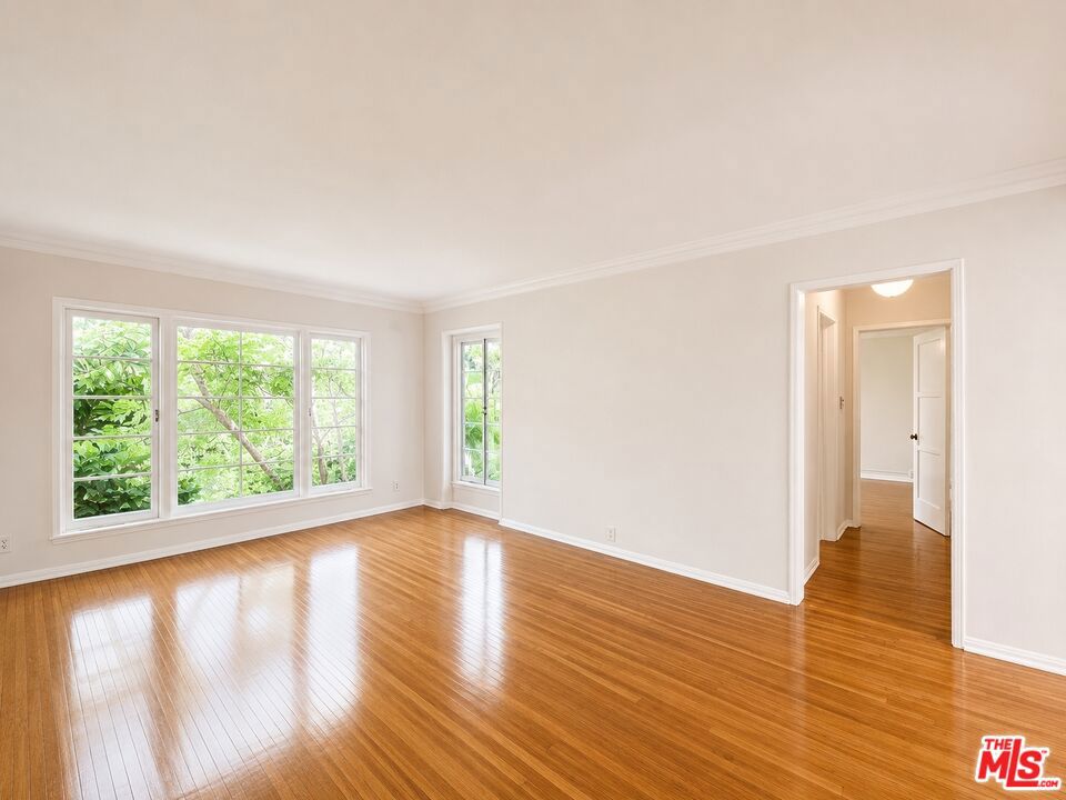 1263 Havenhurst Drive Property Photo 17