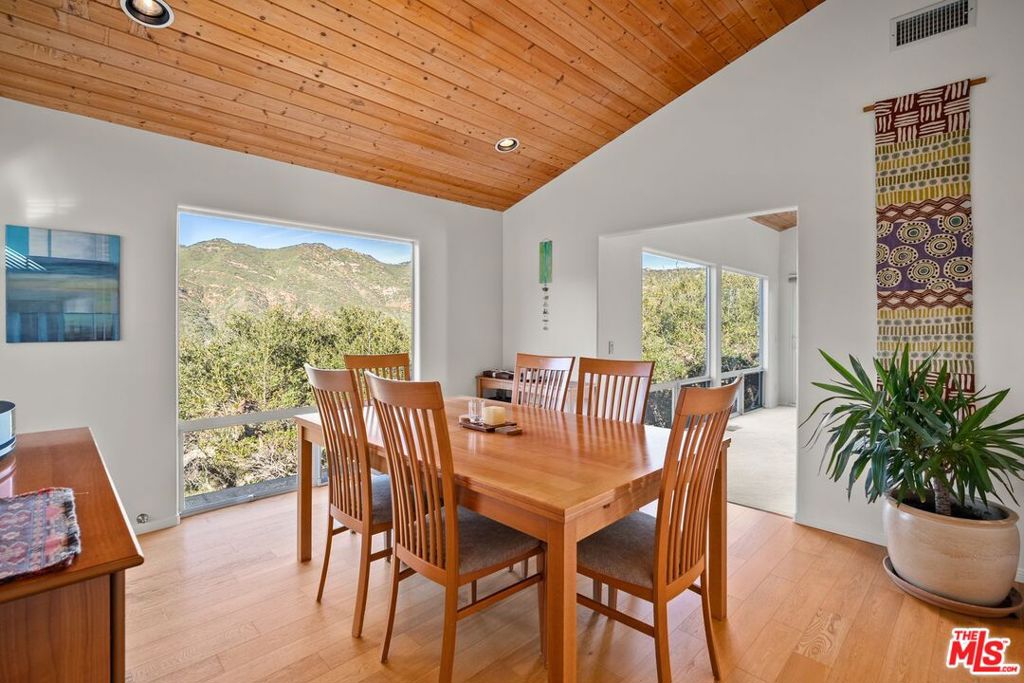 26207 Ingleside Way Property Photo 16