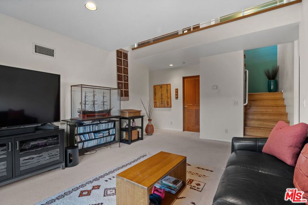 26207 Ingleside Way Property Photo 24