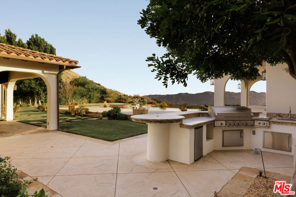 25420 Prado De Azul Property Photo 5