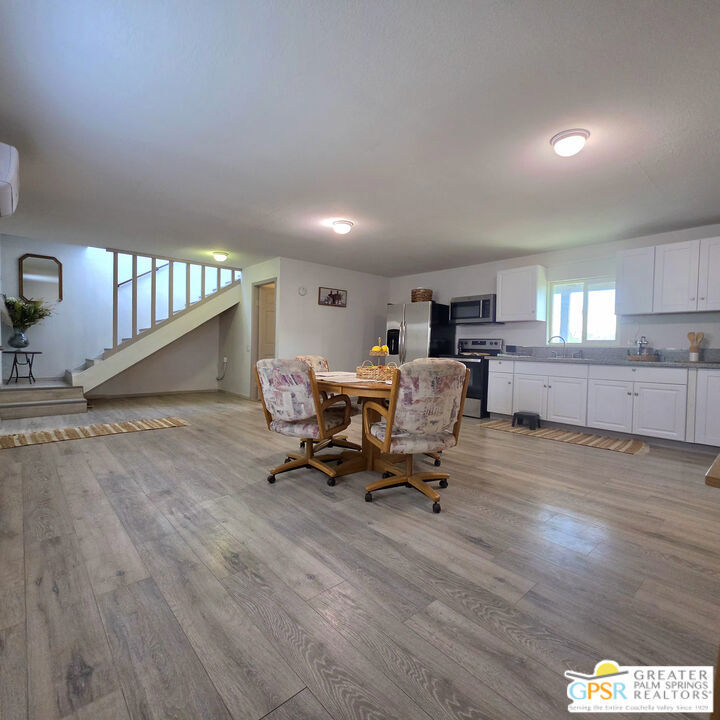 39580 Howard Road Property Photo 5