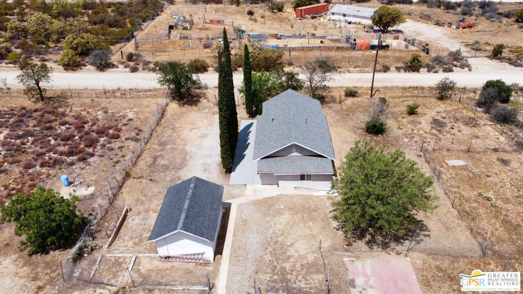 39580 Howard Road Property Photo 26