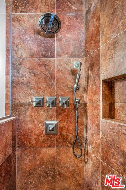 308 Gull Street Property Photo 26